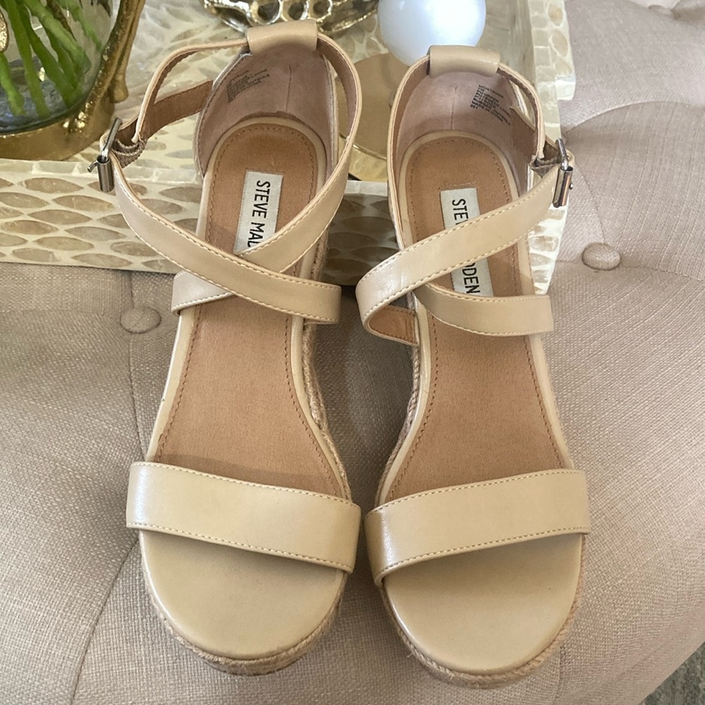 Steve Madden Tan Minimalist Sandals